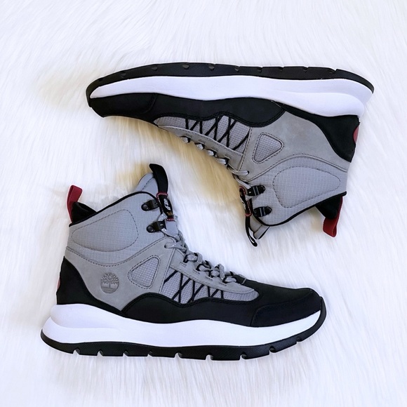 Timberland Men’s Boroughs Project Mid Boots In Light Grey - Picture 6 of 7